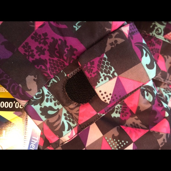 NWT Powder room ladies winter jacket. - Picture 6 of 11